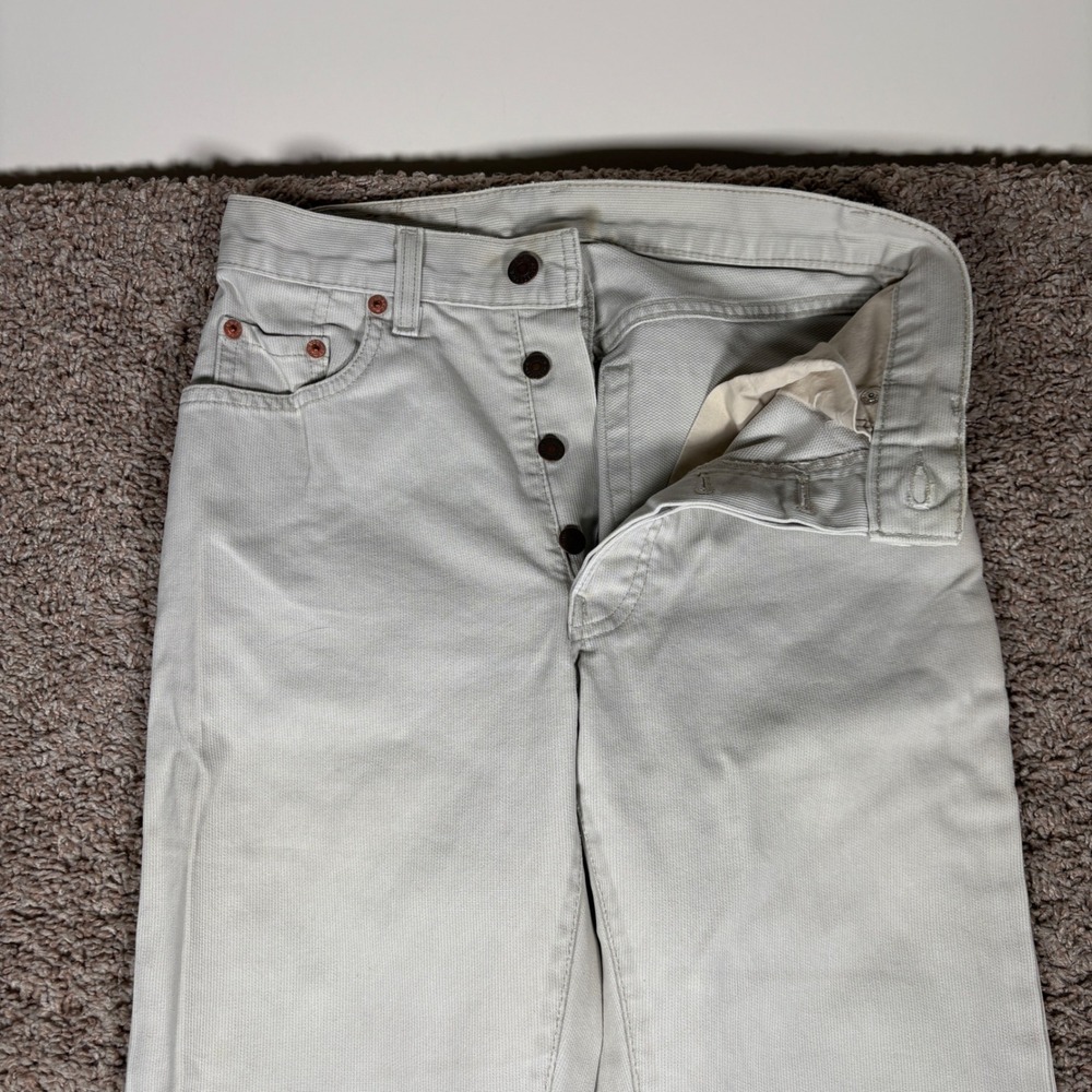 Vintage Levis 551 Corduroy Button Fly Straight Leg Jeans Women 26x31 (Tag 28x32)